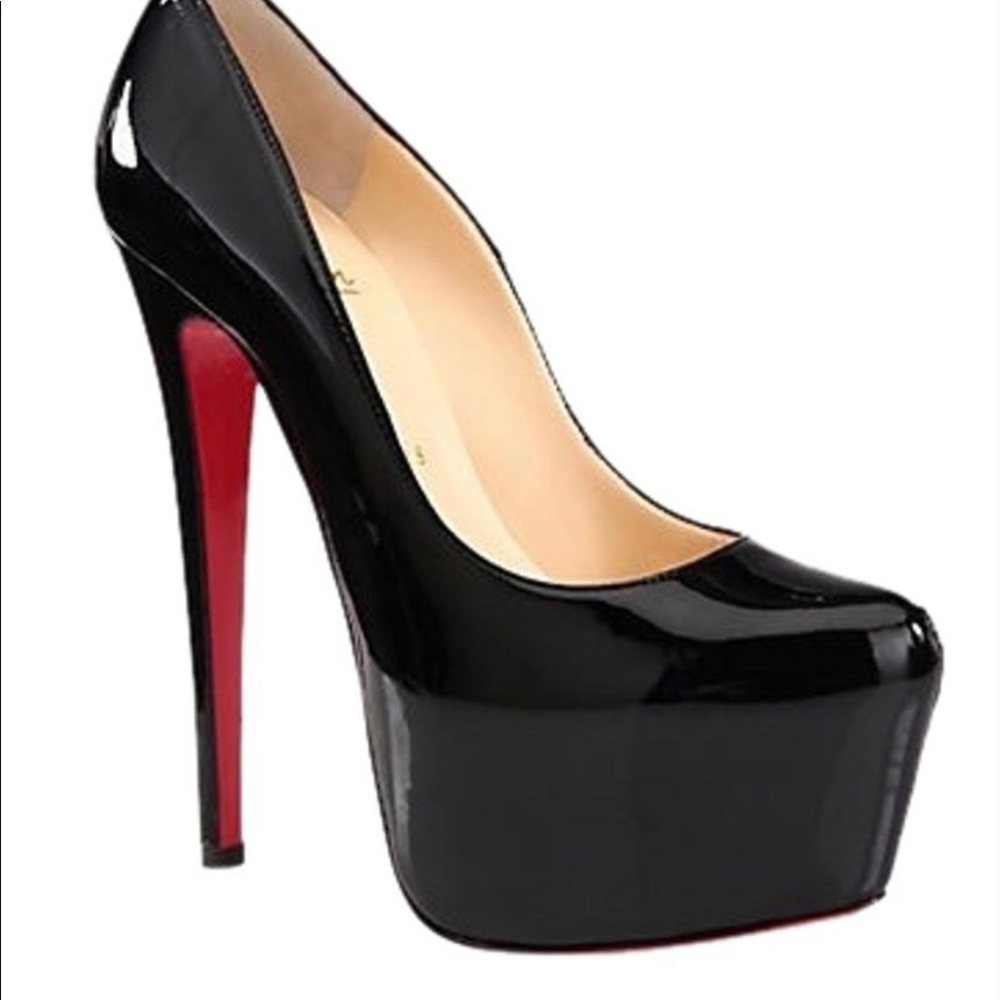 Christian Louboutin Daffodil Size 39